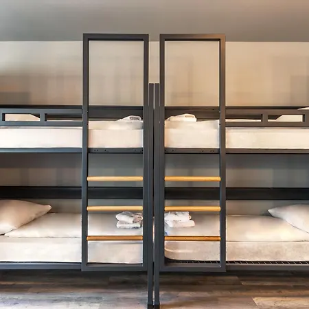 A&o Hauptbahnhof Hotel 2*