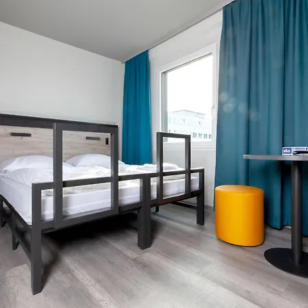 Hotel A&o Hauptbahnhof 2*