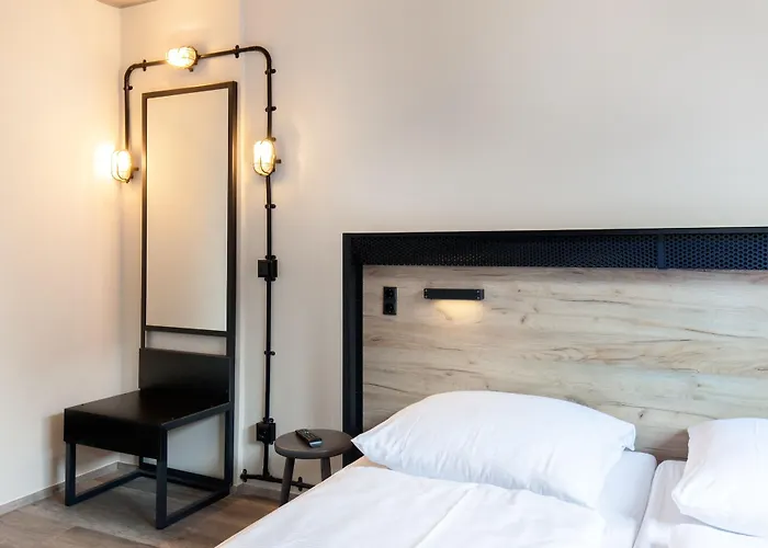 Hotel A&o Hauptbahnhof 2*